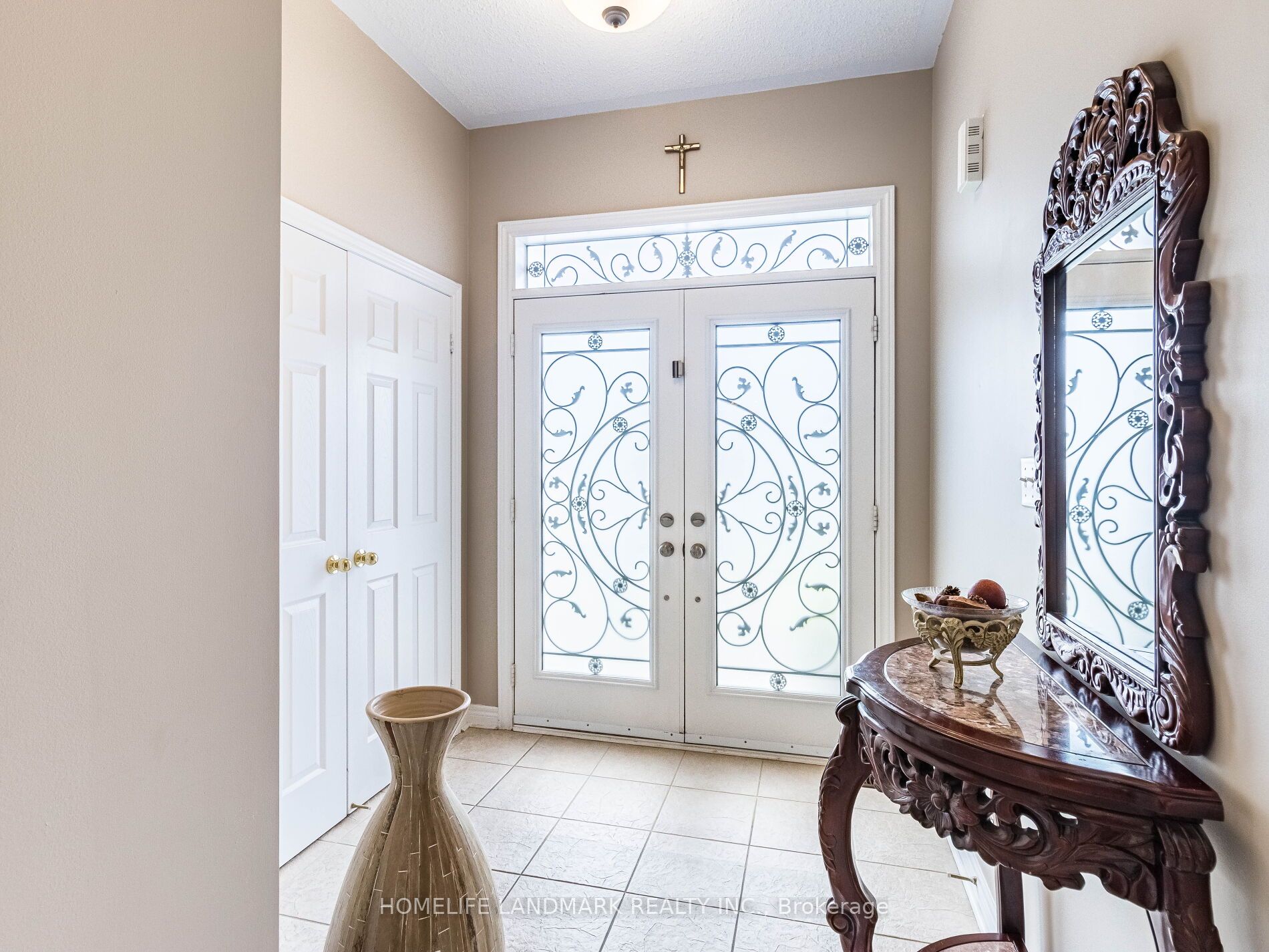 52 Hardgate Cres
