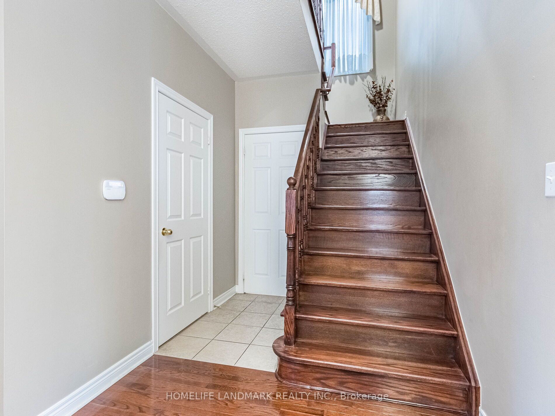 52 Hardgate Cres