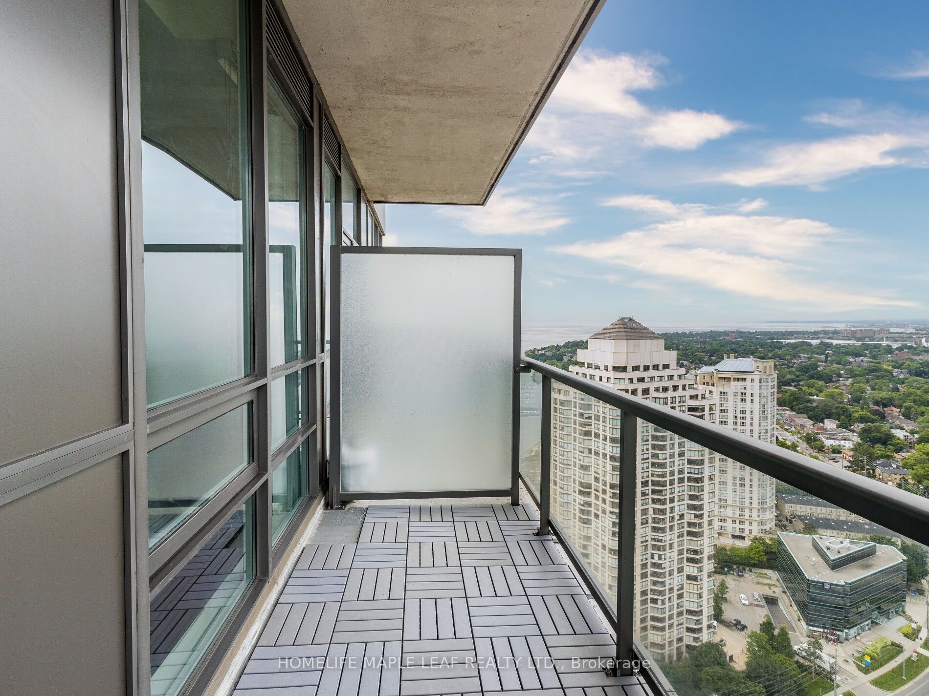 2240 Lakeshore Boulevard W, #LPH02