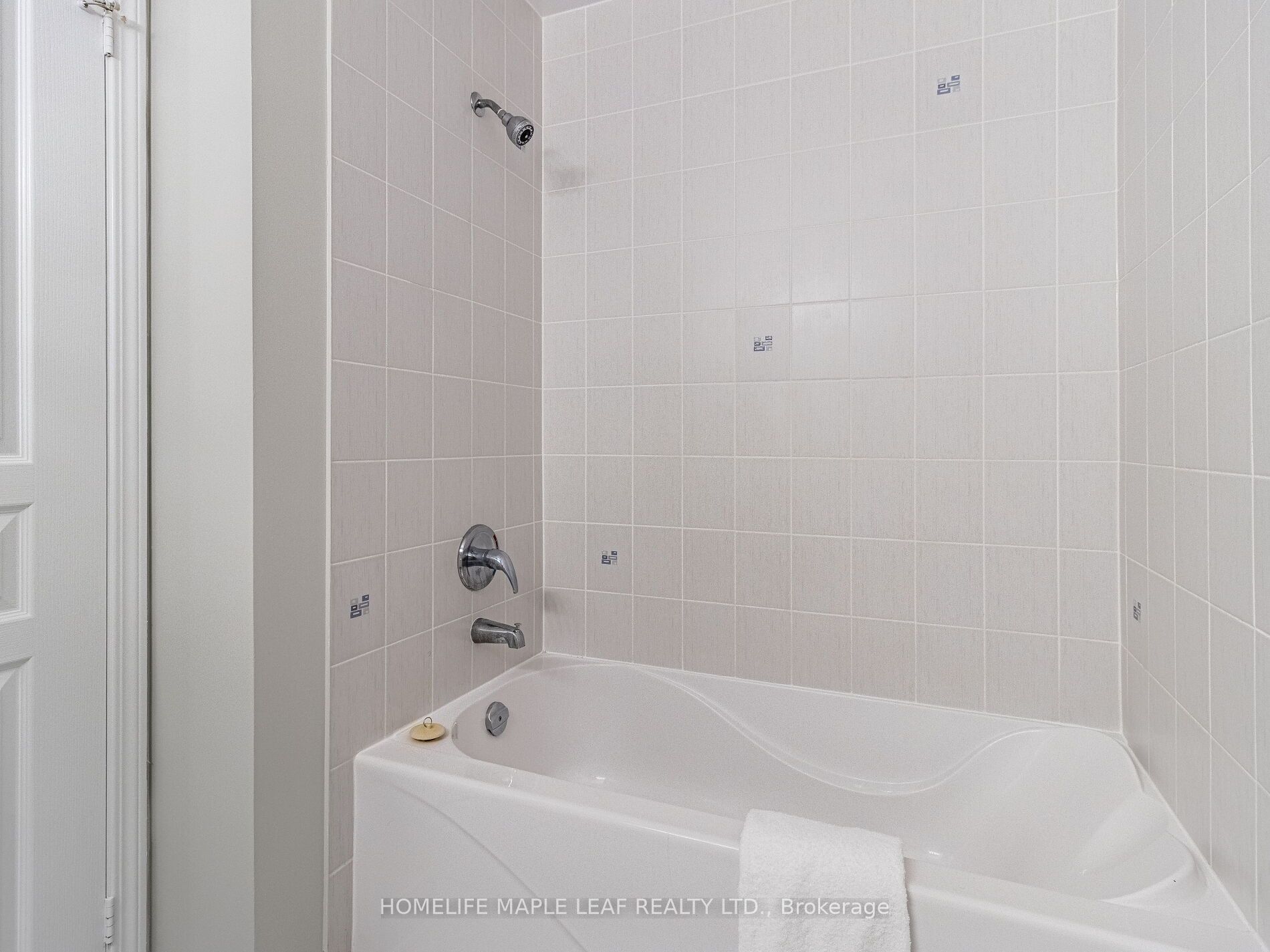 2240 Lakeshore Boulevard W, #LPH02