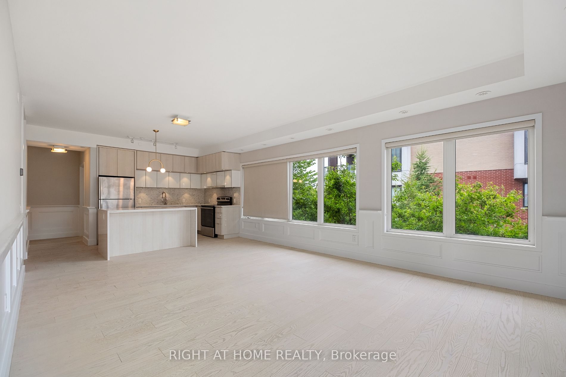 5025 Harvard Rd, #204