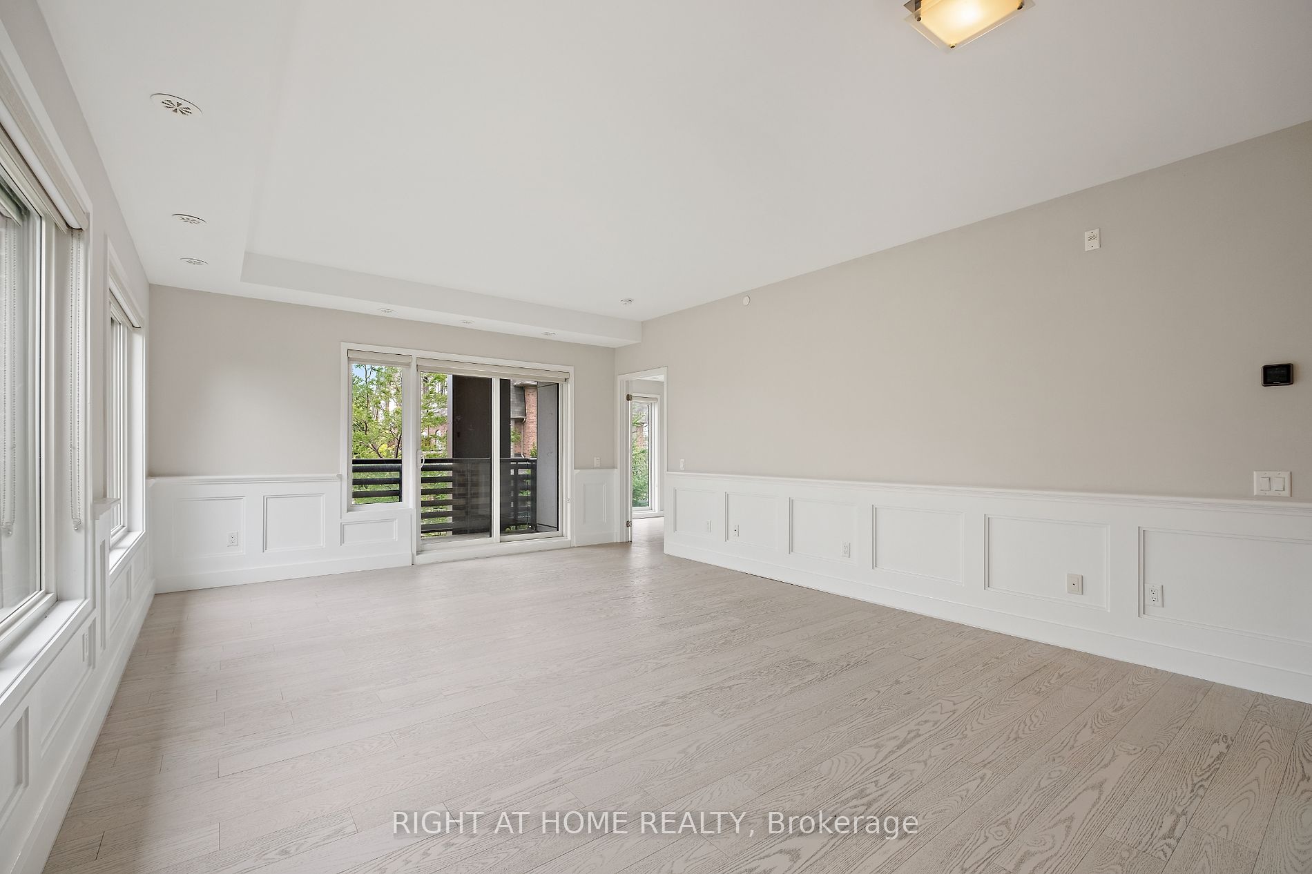 5025 Harvard Rd, #204