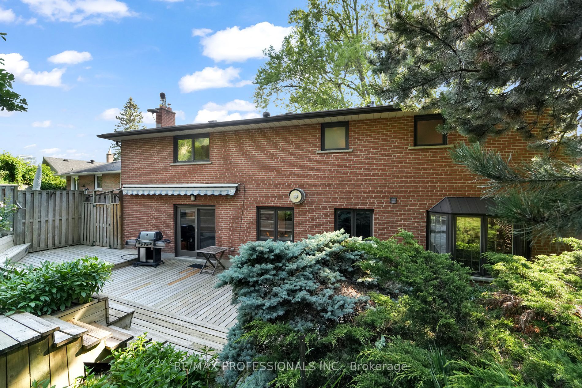 33 Bonnyview Dr