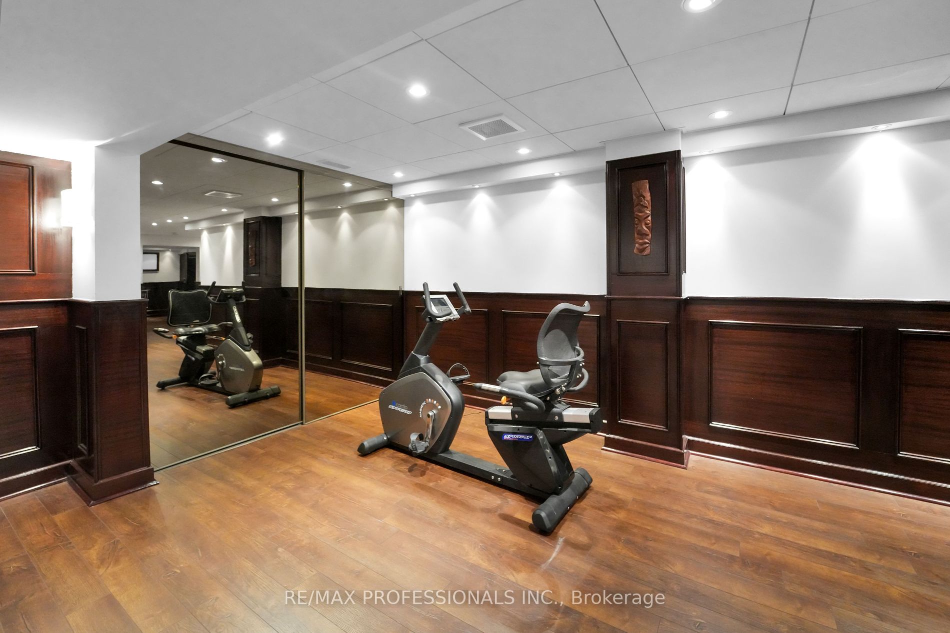 33 Bonnyview Dr
