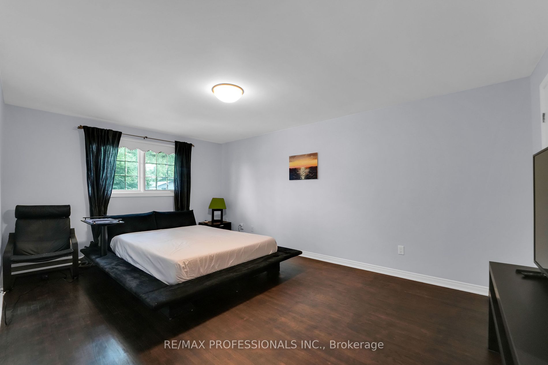33 Bonnyview Dr