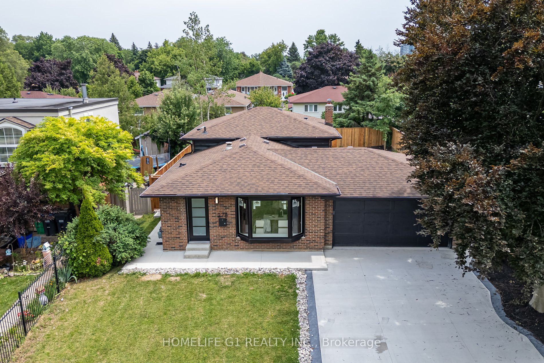 278 Mississauga Valley Boulevard