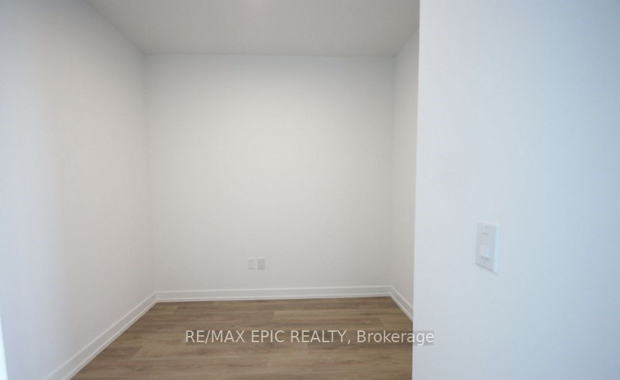 1100 Sheppard Street W #928