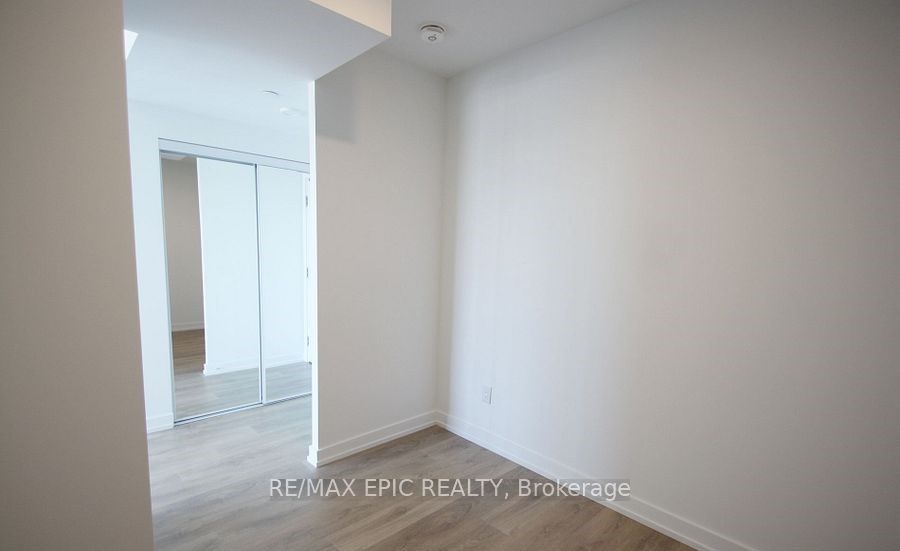 1100 Sheppard Street W #928