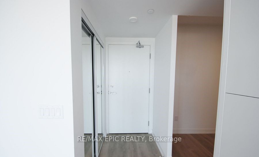 1100 Sheppard Street W #928