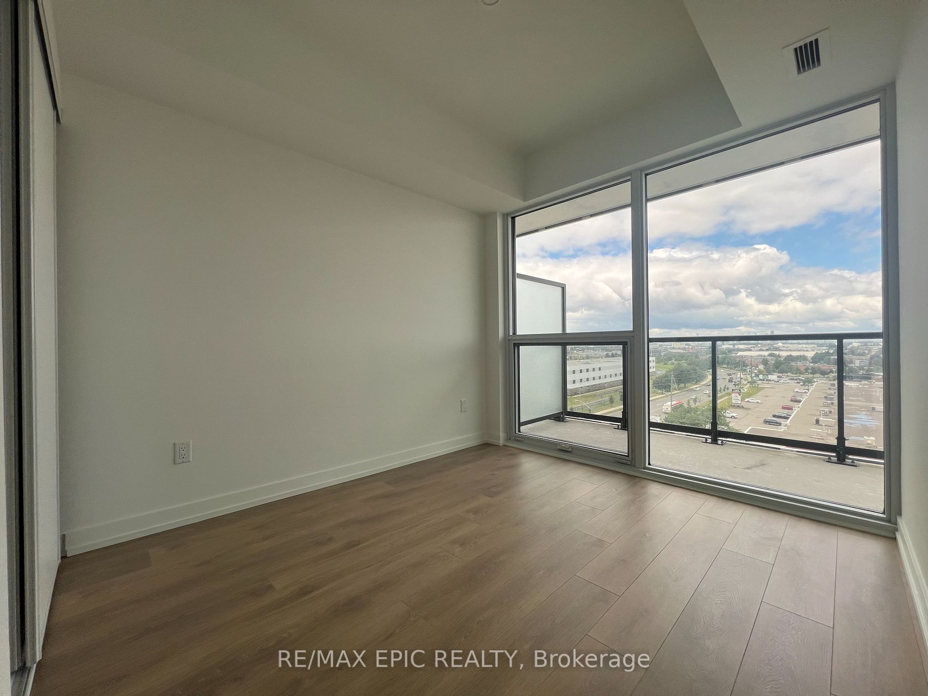 1100 Sheppard Street W #928