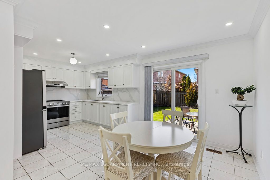 5100 Fallingbrook Drive