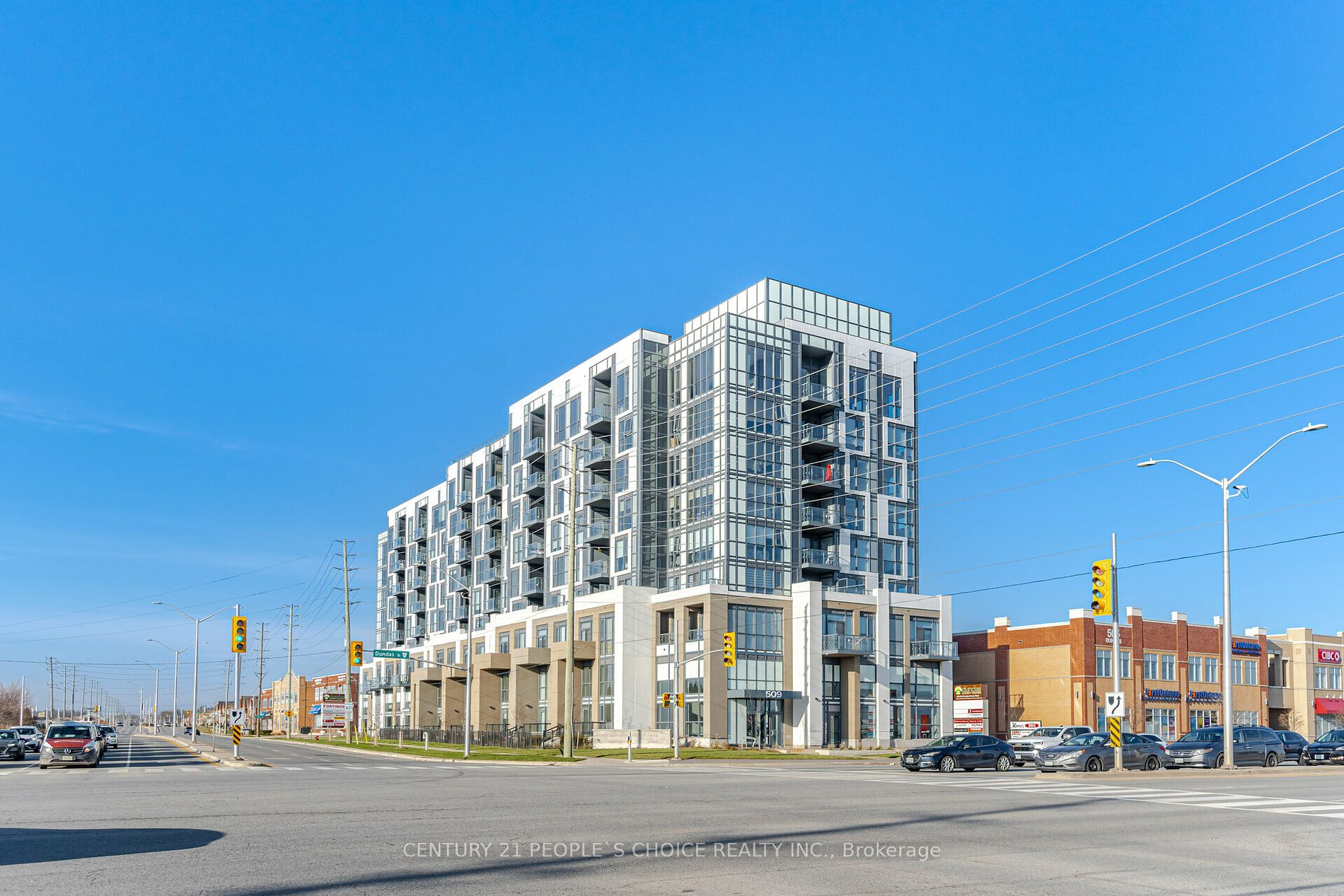 509 Dundas St W, #711
