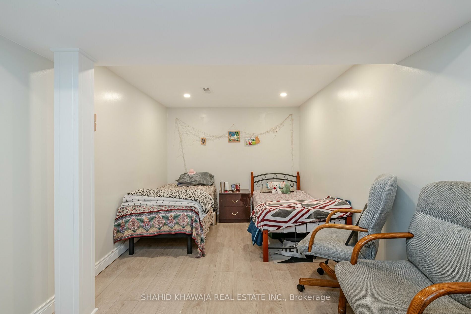 2271 Truscott Drive