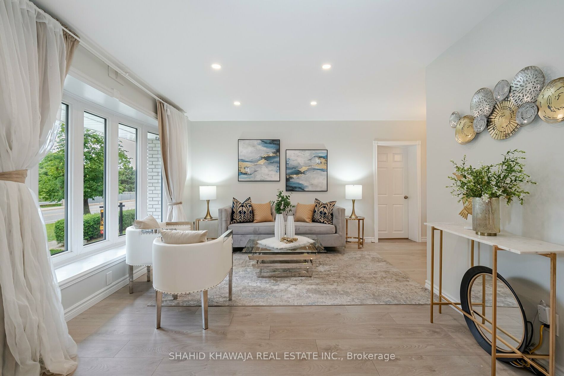 2271 Truscott Drive