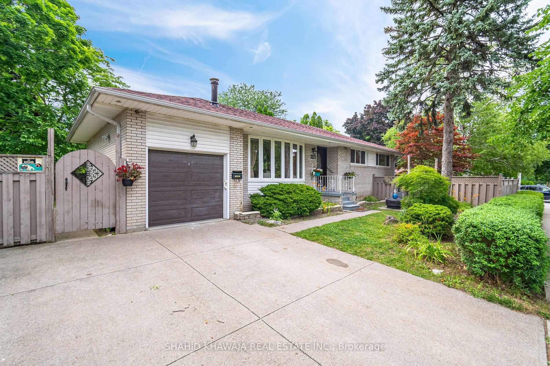 2271 Truscott Drive