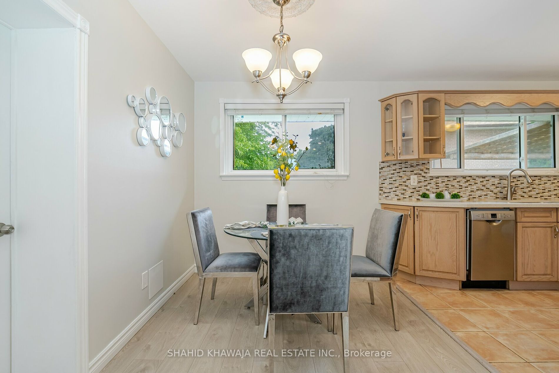 2271 Truscott Drive