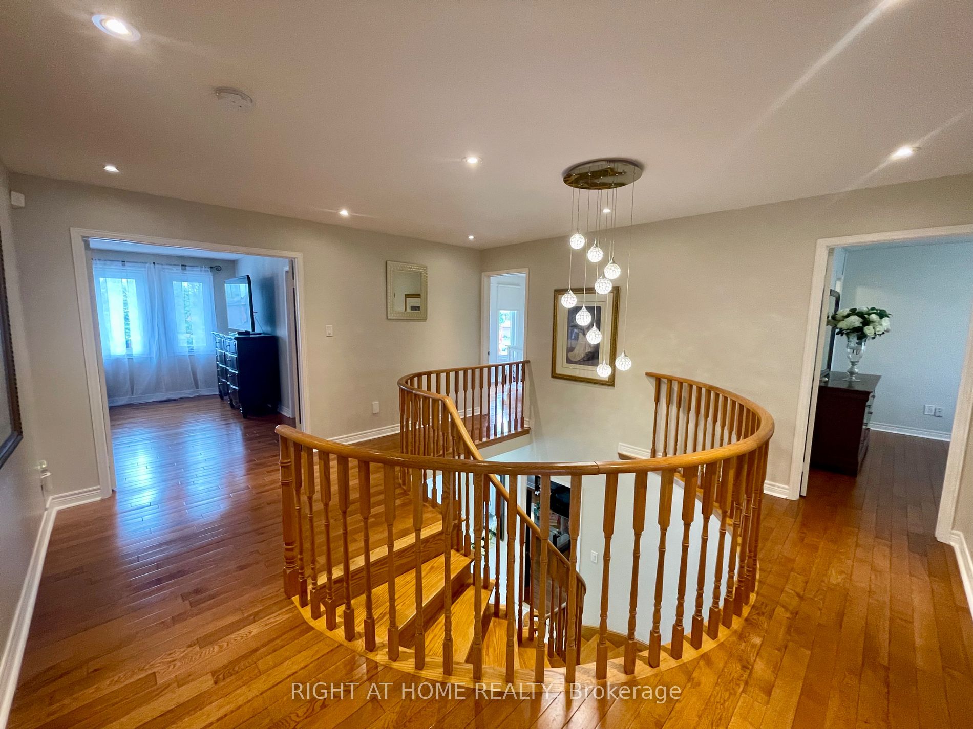 13 Major William Sharpe Dr