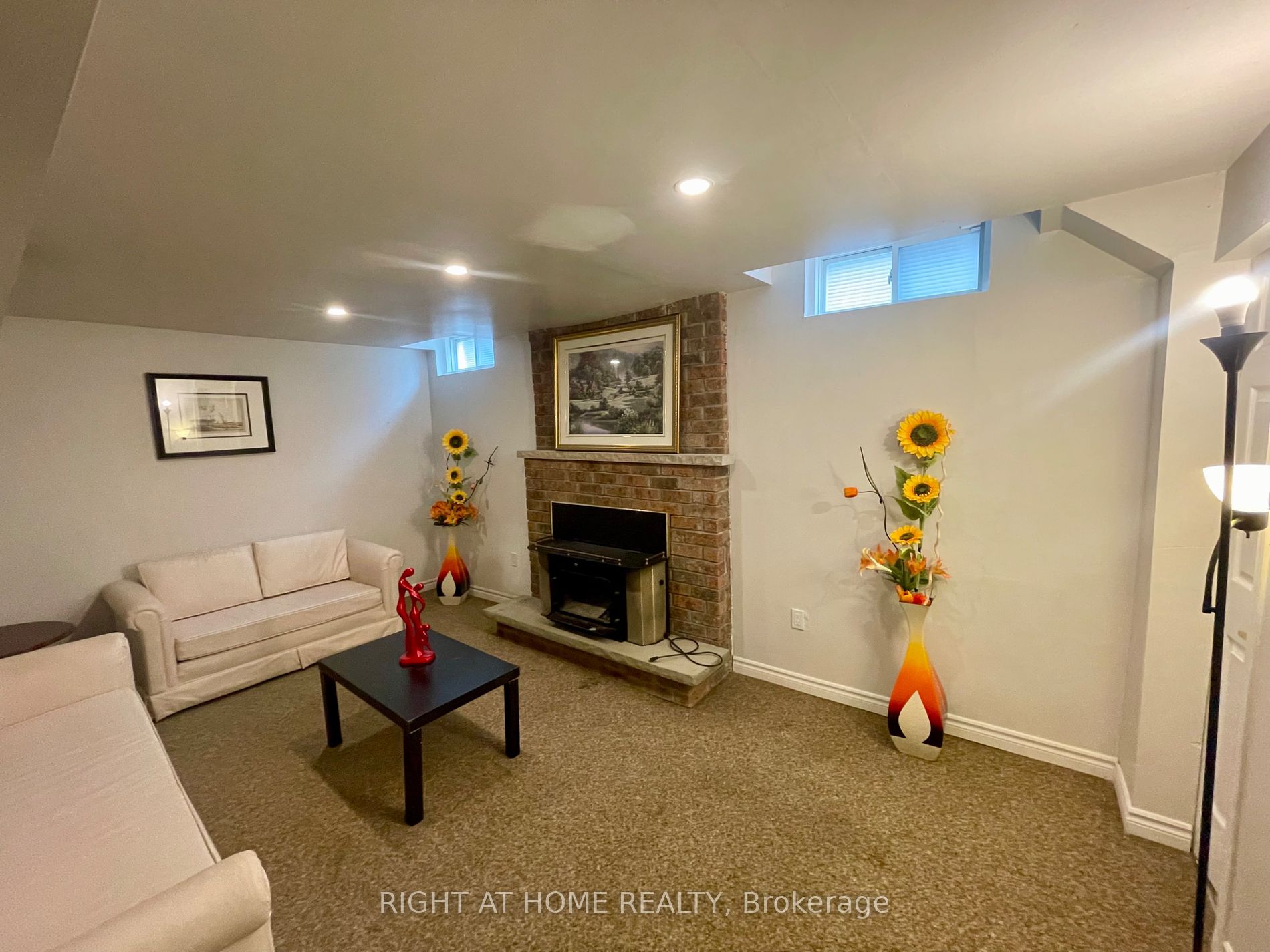 13 Major William Sharpe Dr