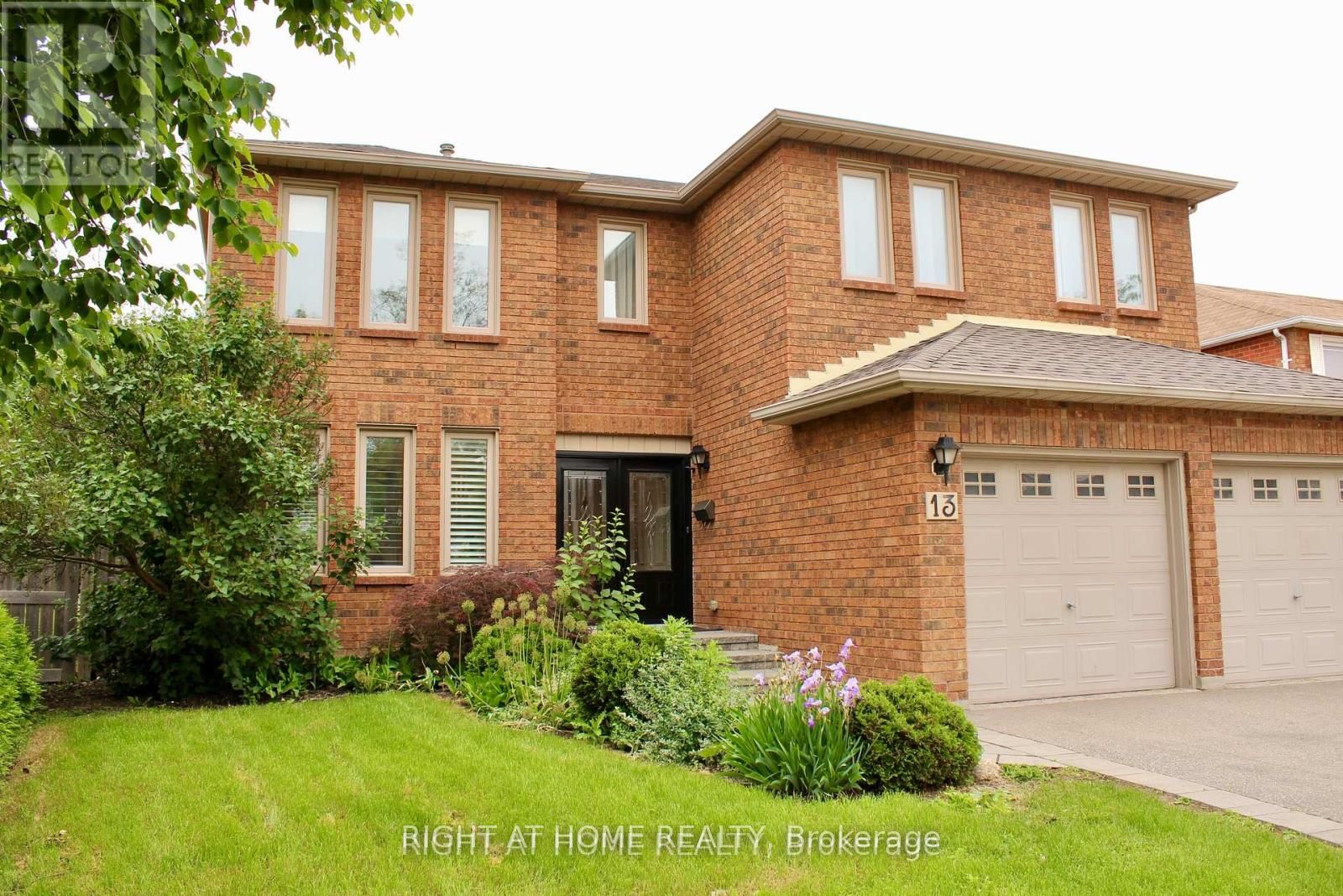 13 Major William Sharpe Dr