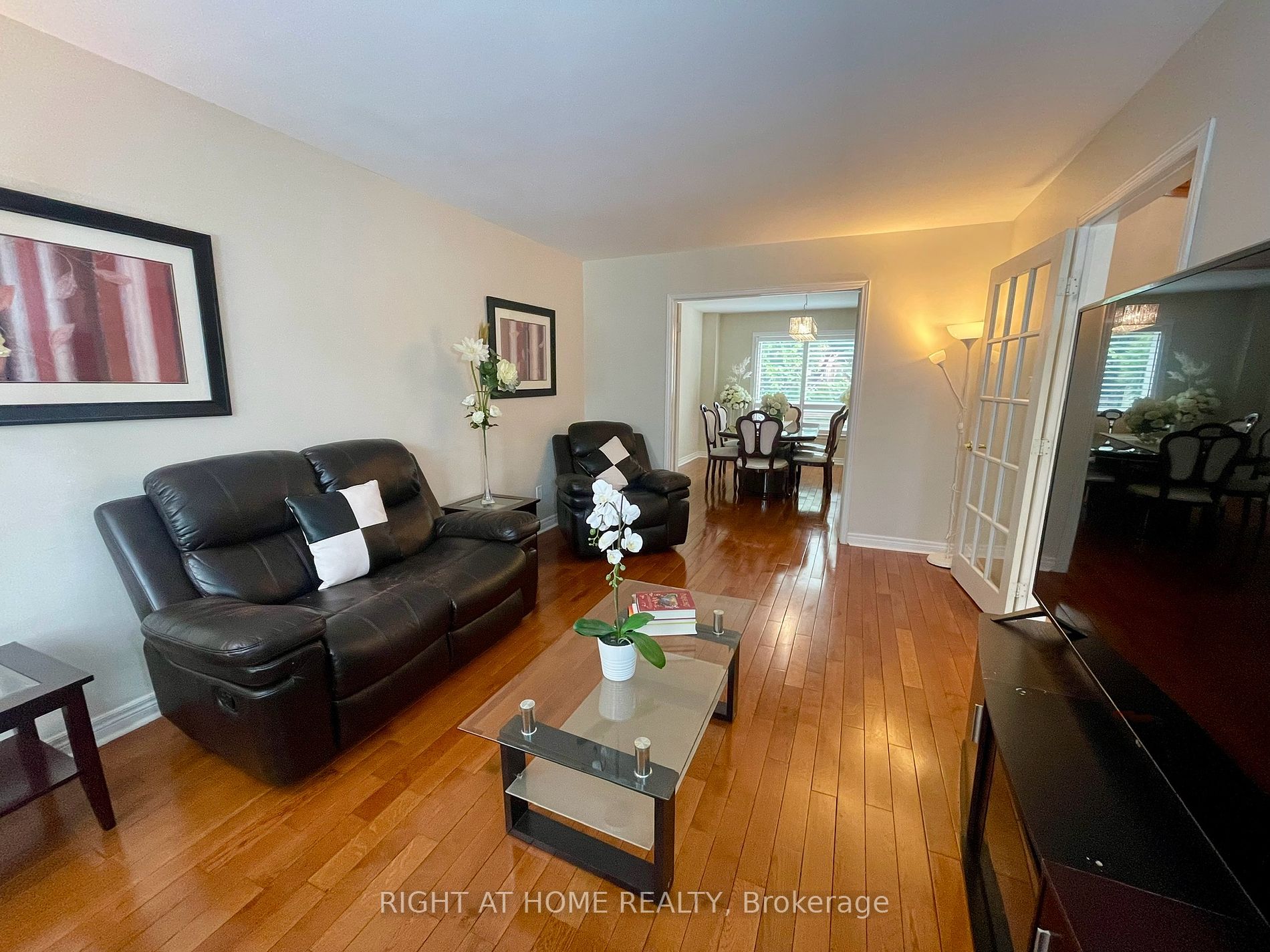 13 Major William Sharpe Dr