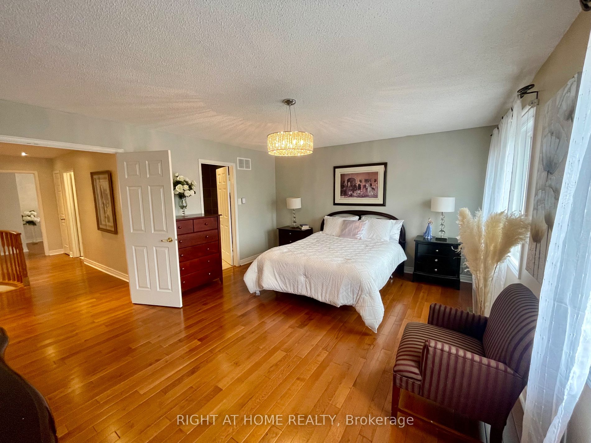 13 Major William Sharpe Dr