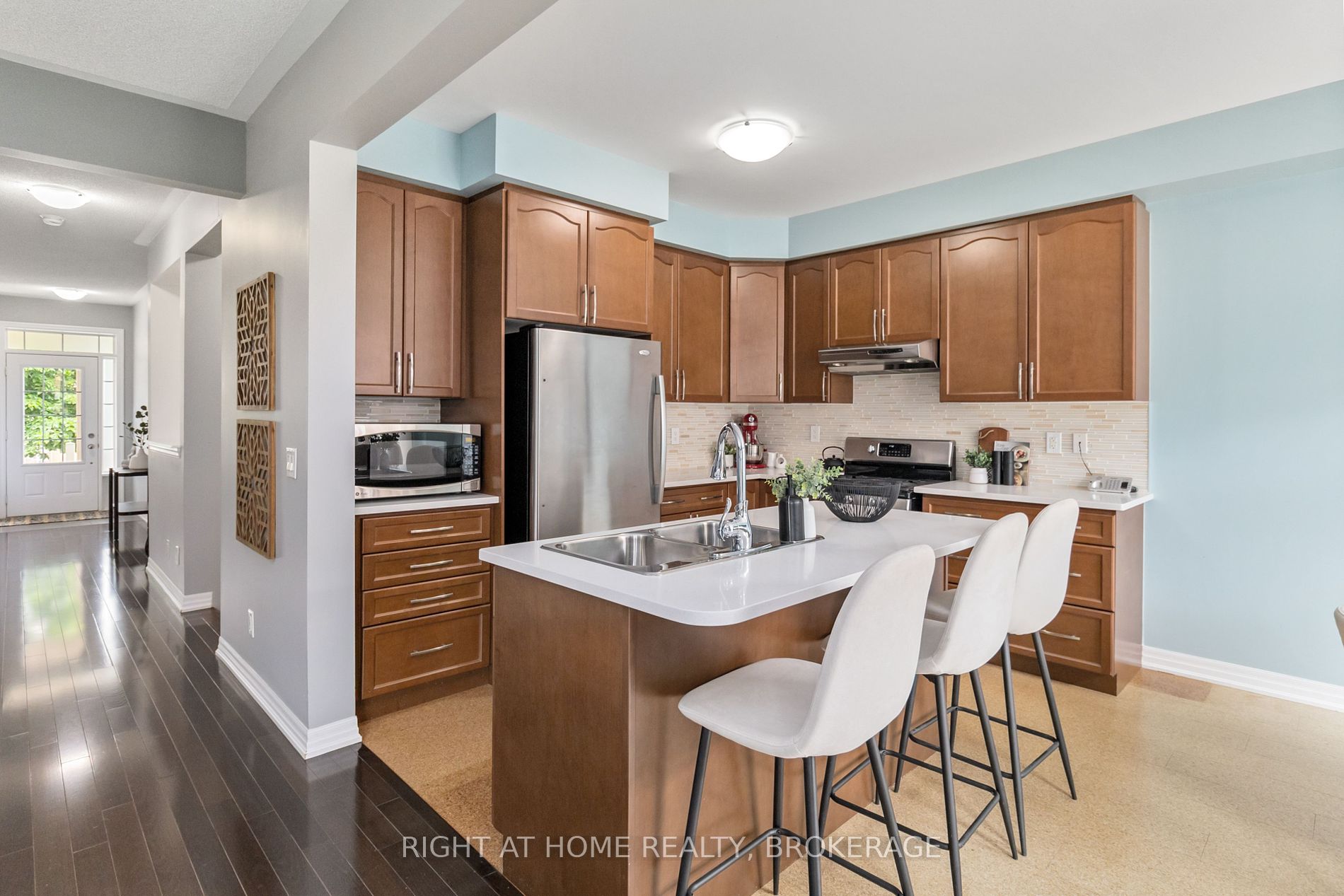114 Aird Court