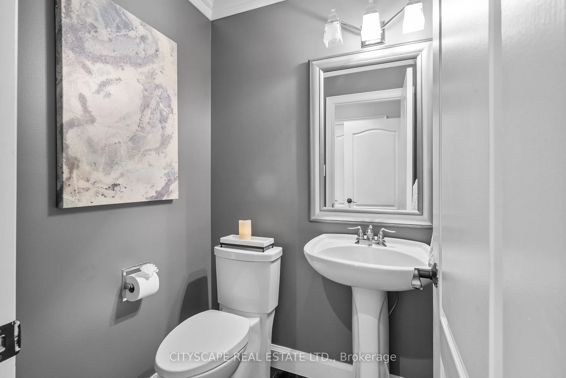 46 Gollop Cres