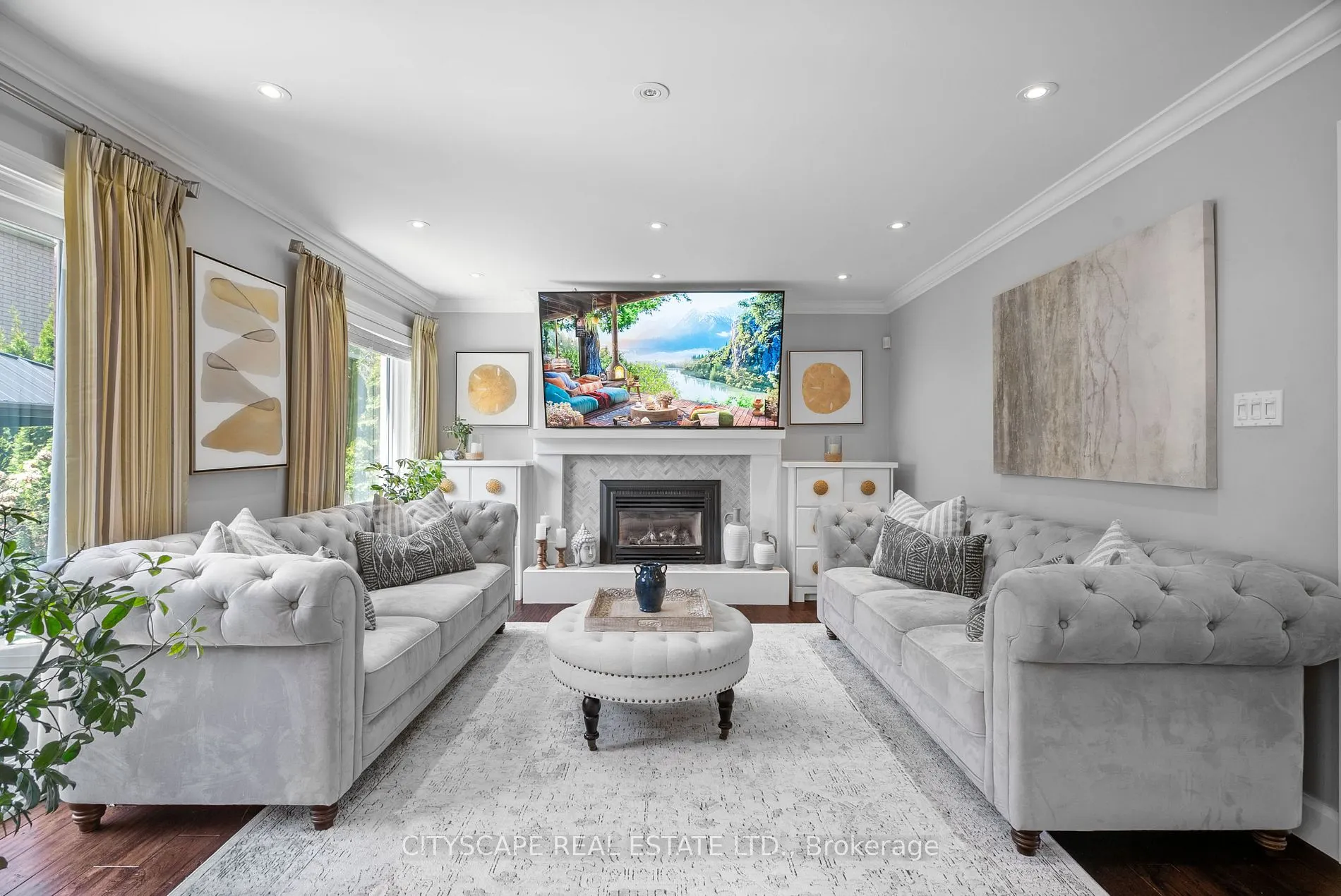 46 Gollop Cres