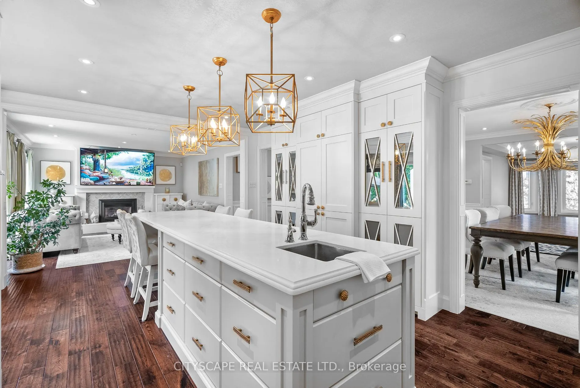 46 Gollop Cres