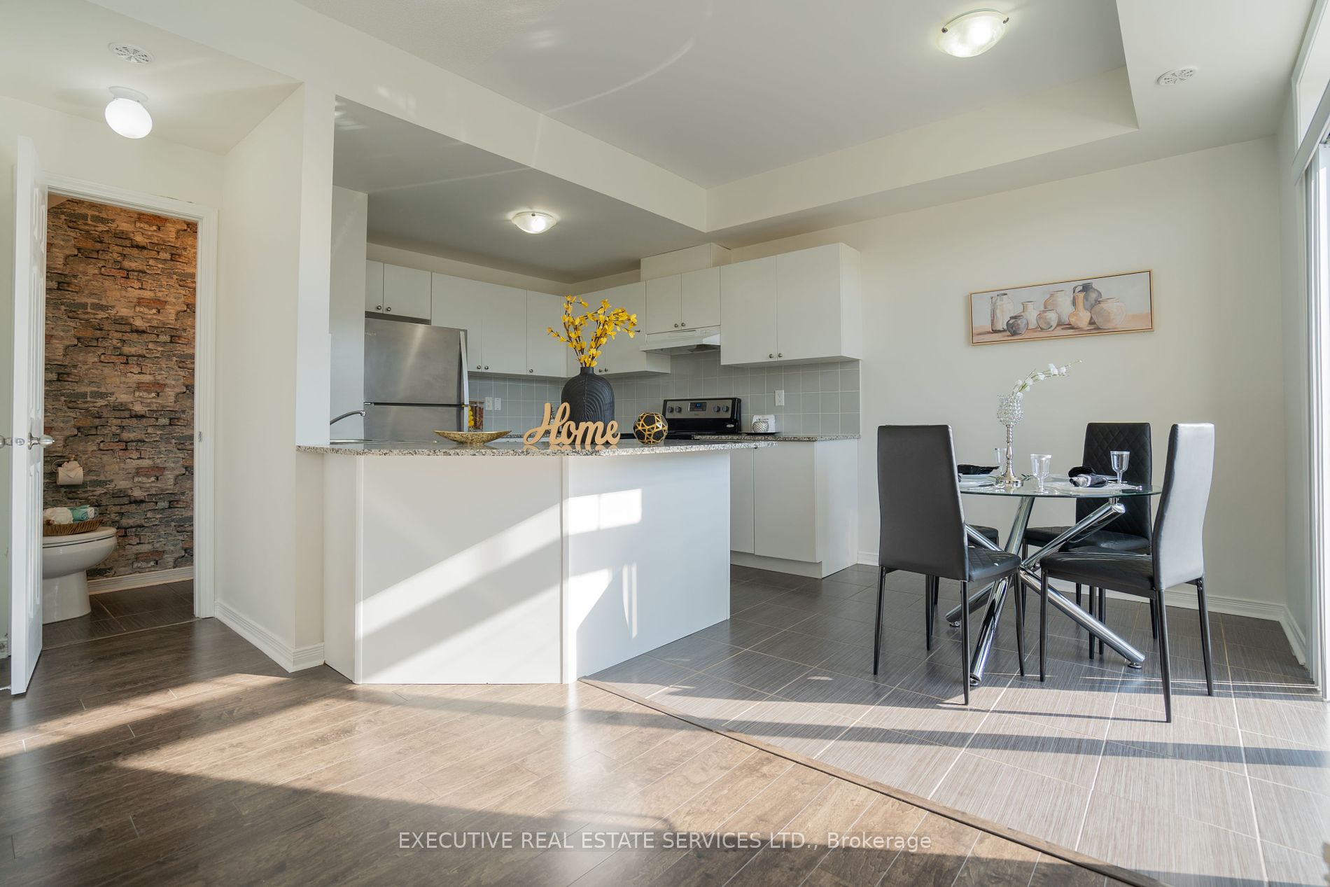 180 Howden Blvd, #10