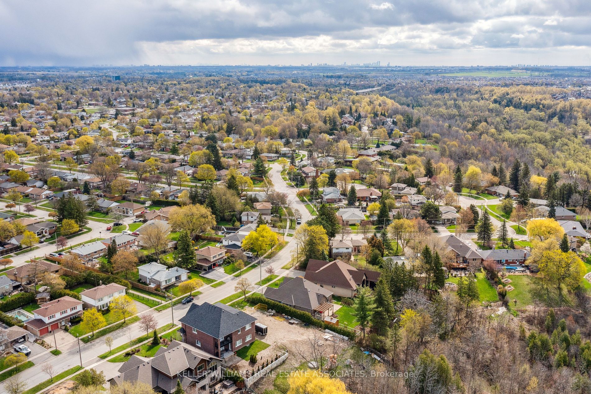142 Rexway Dr