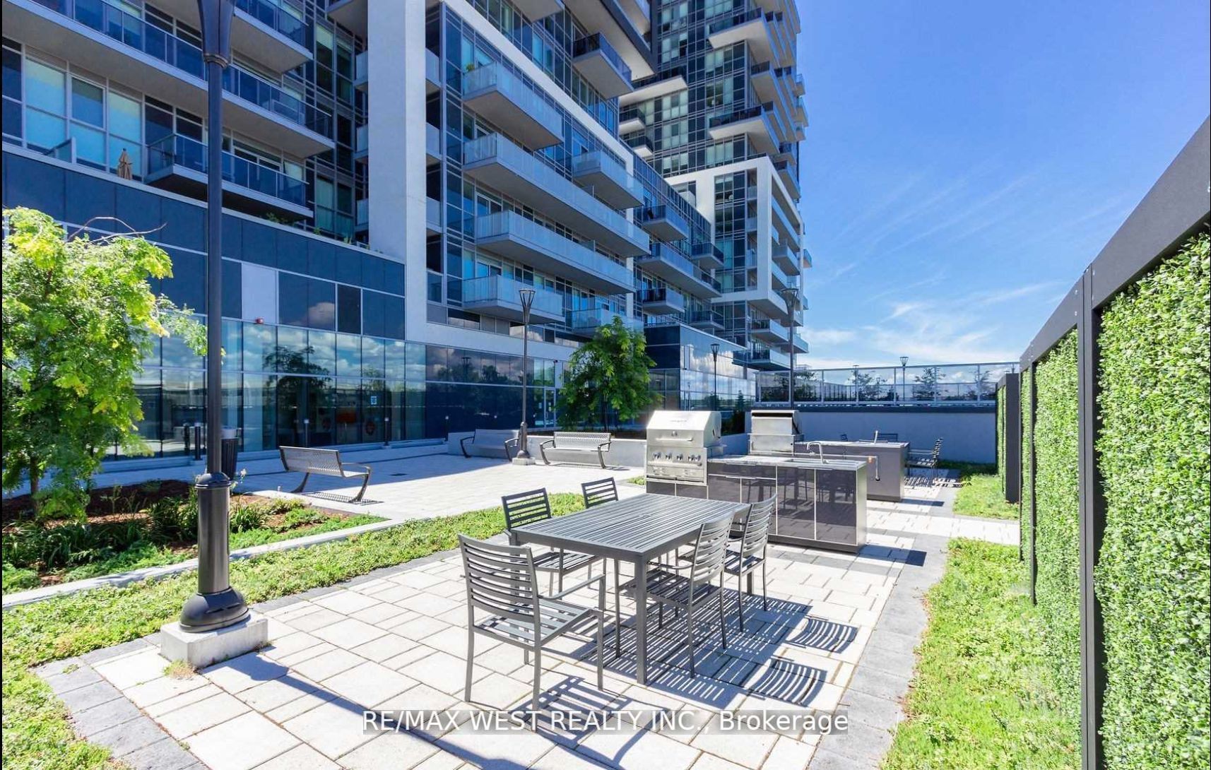 2093 Fairview Street, #610