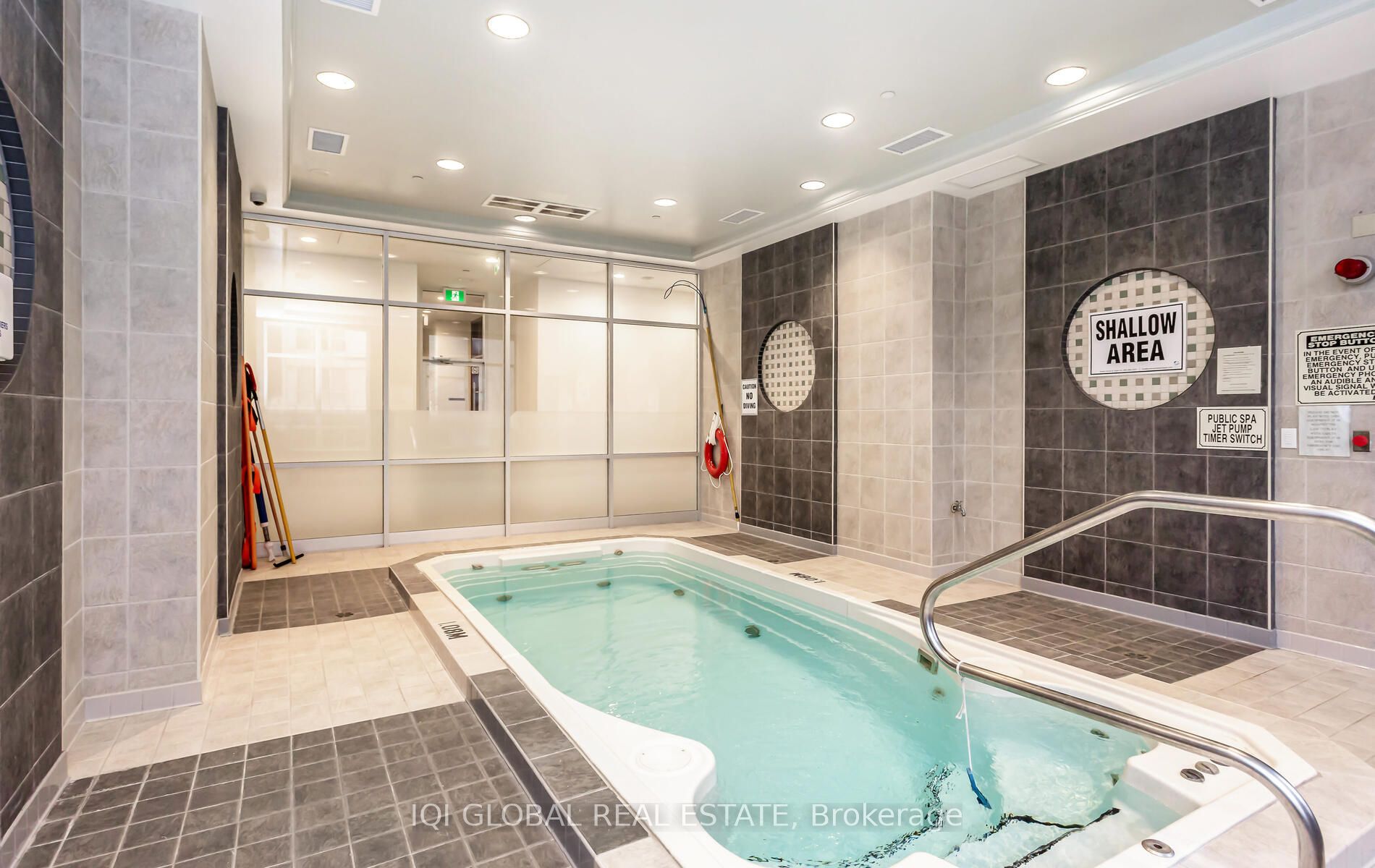 55 Strathaven Drive N, #301