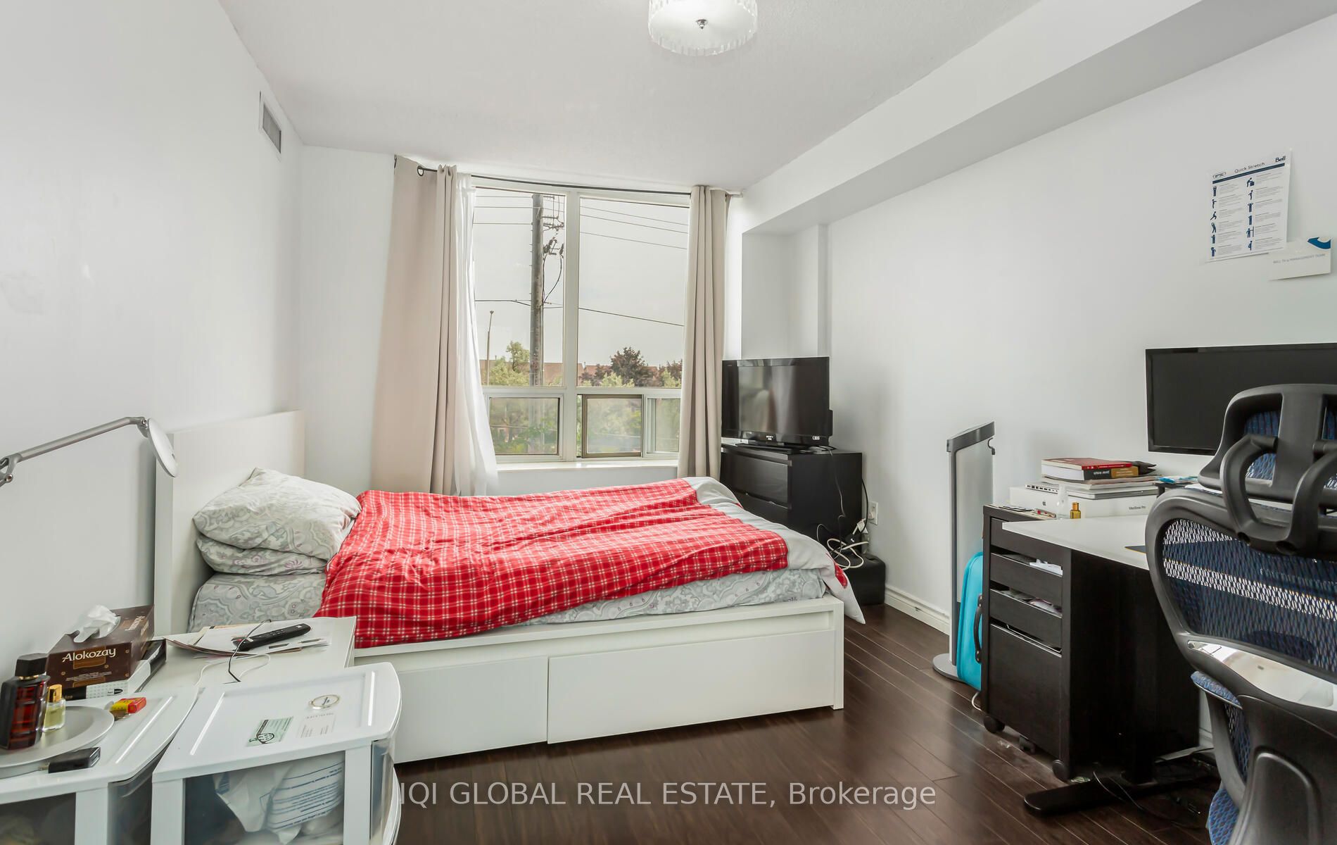55 Strathaven Drive N, #301