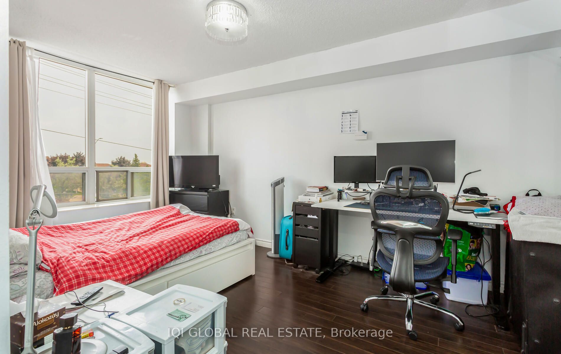 55 Strathaven Drive N, #301