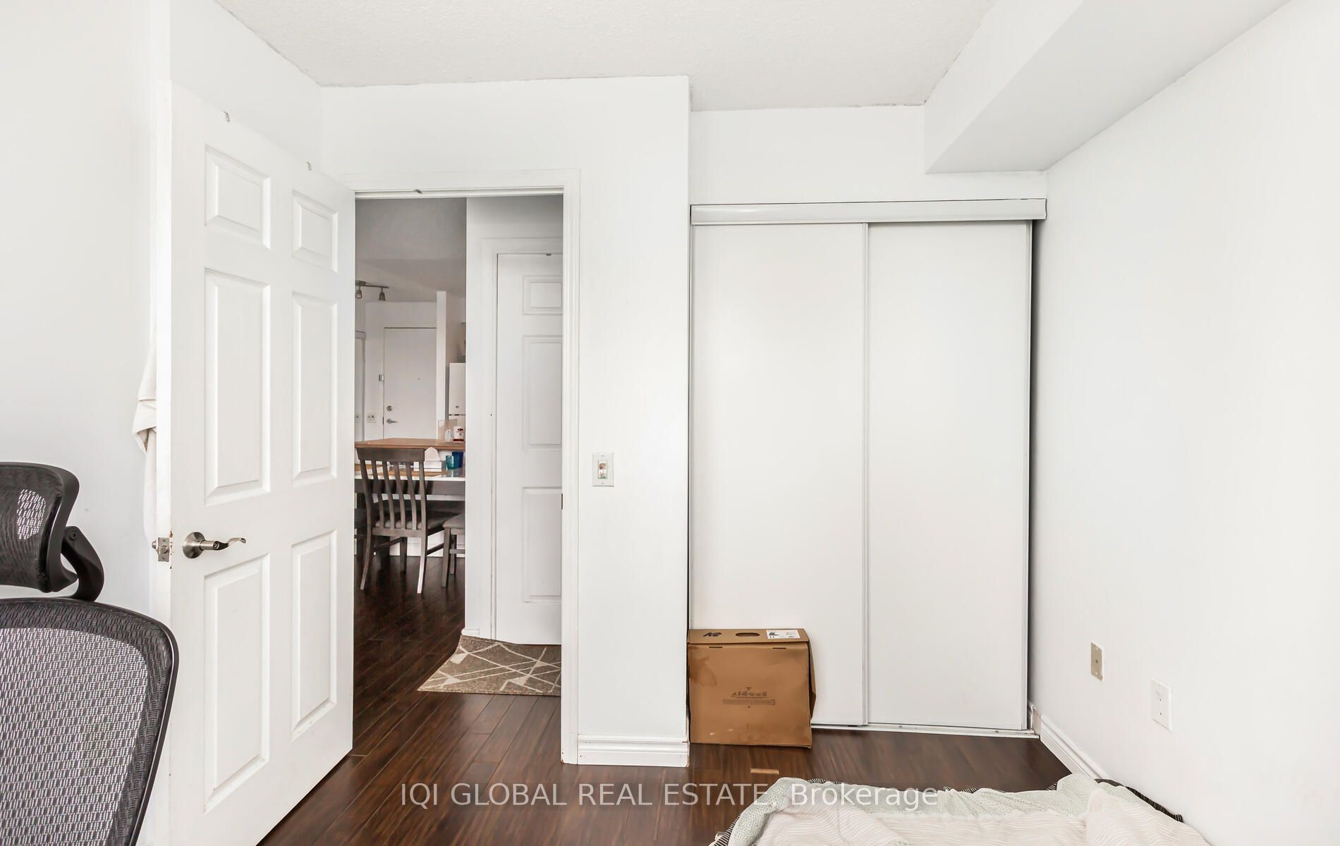 55 Strathaven Drive N, #301