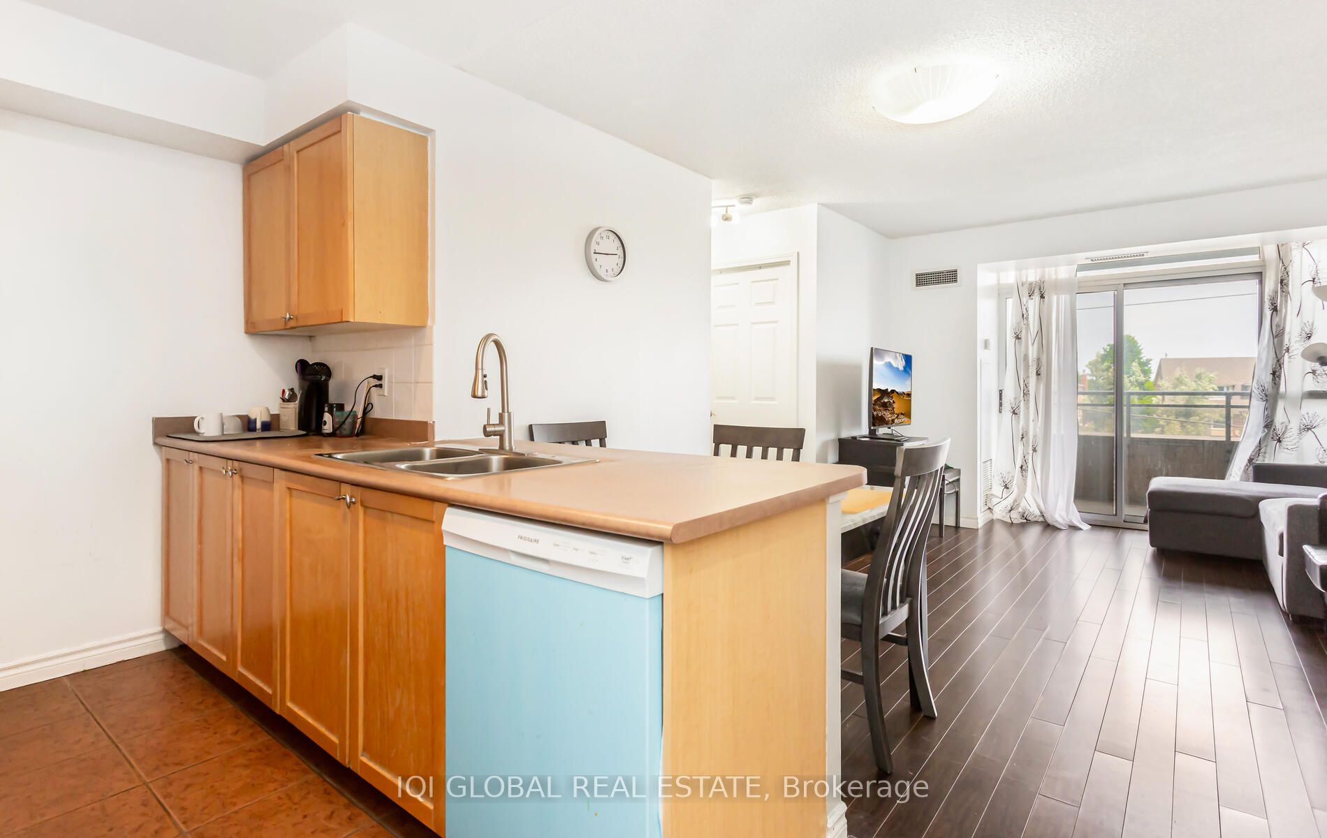 55 Strathaven Drive N, #301
