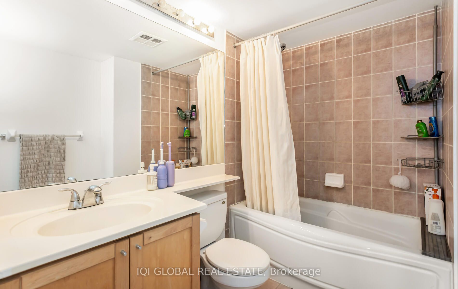 55 Strathaven Drive N, #301