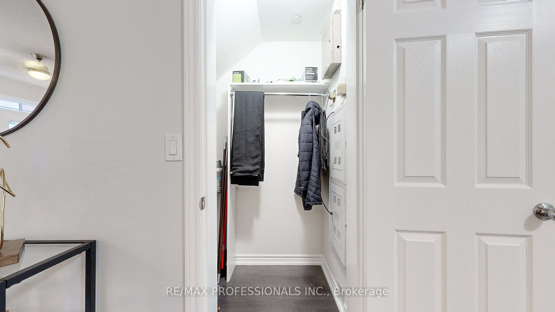 20 Carnation Avenue, #48