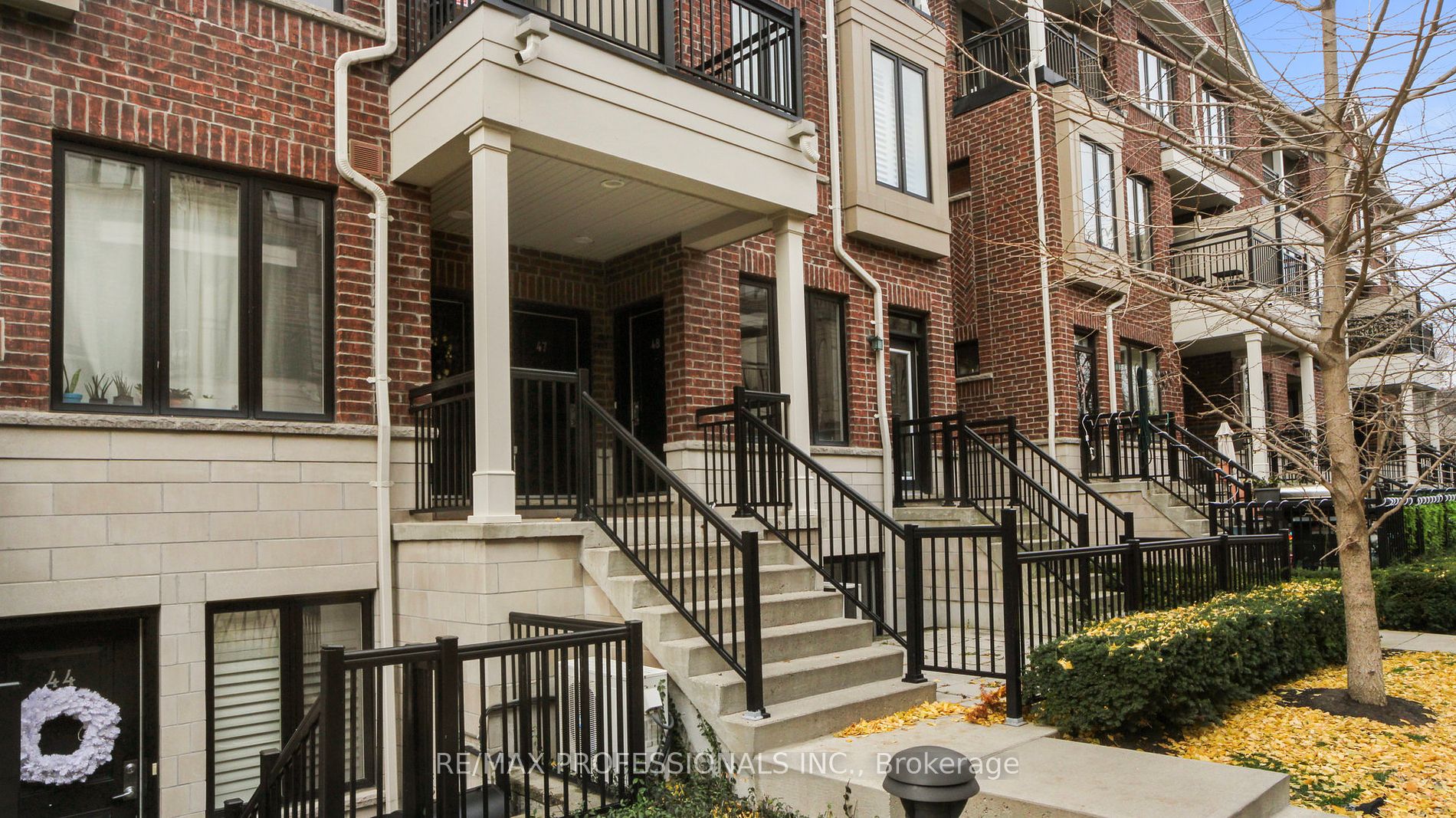 20 Carnation Avenue, #48