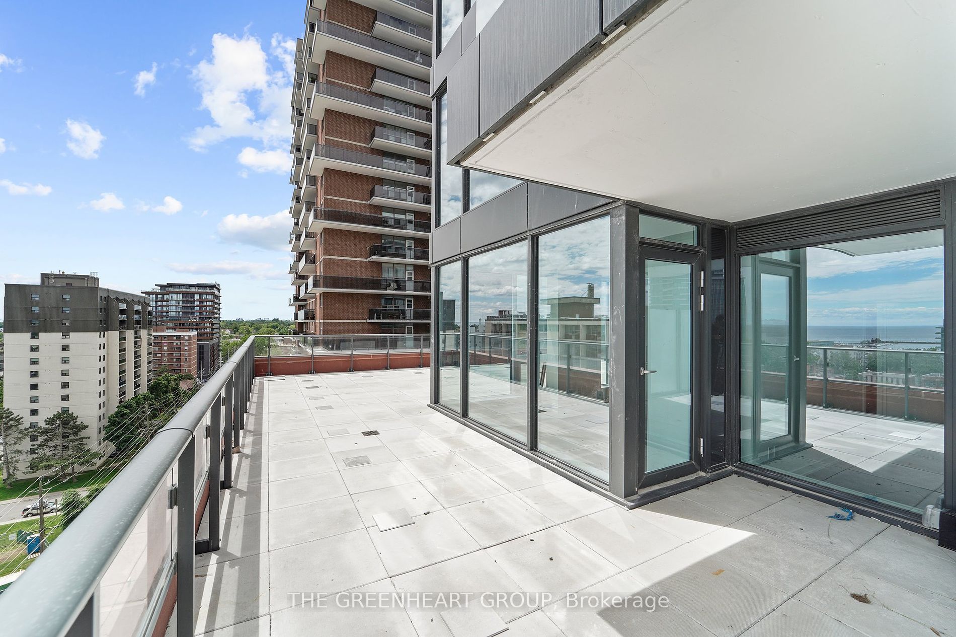 28 Ann Street, #908