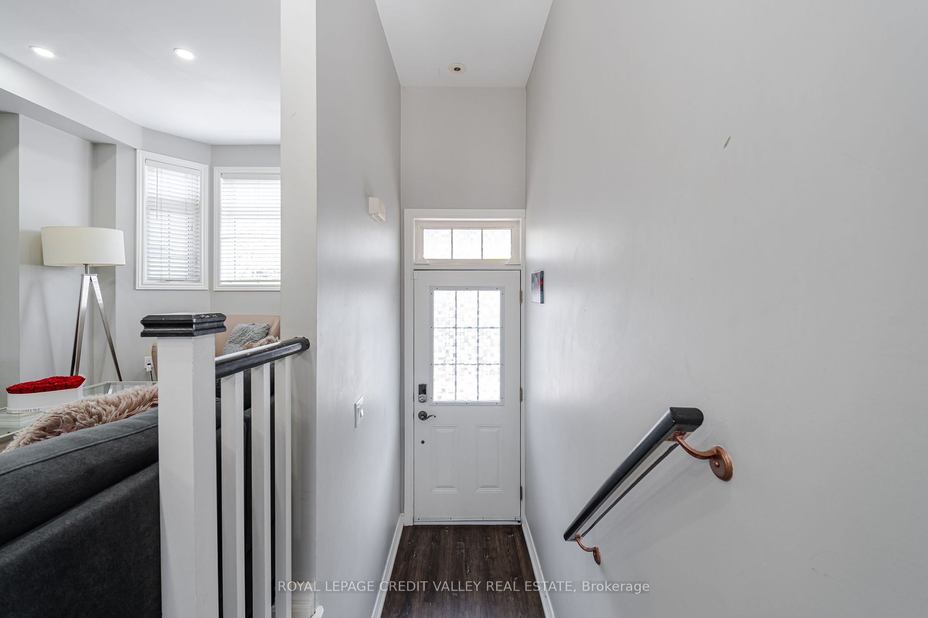 16 Piggott Mews