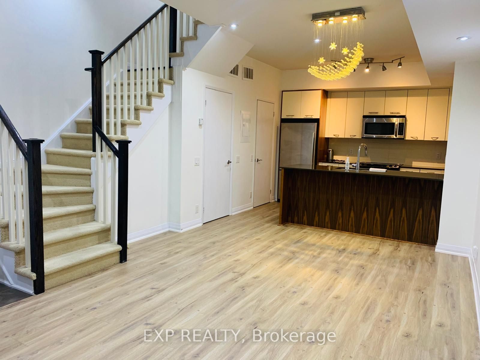 27 Valhalla Inn Rd Road W #60