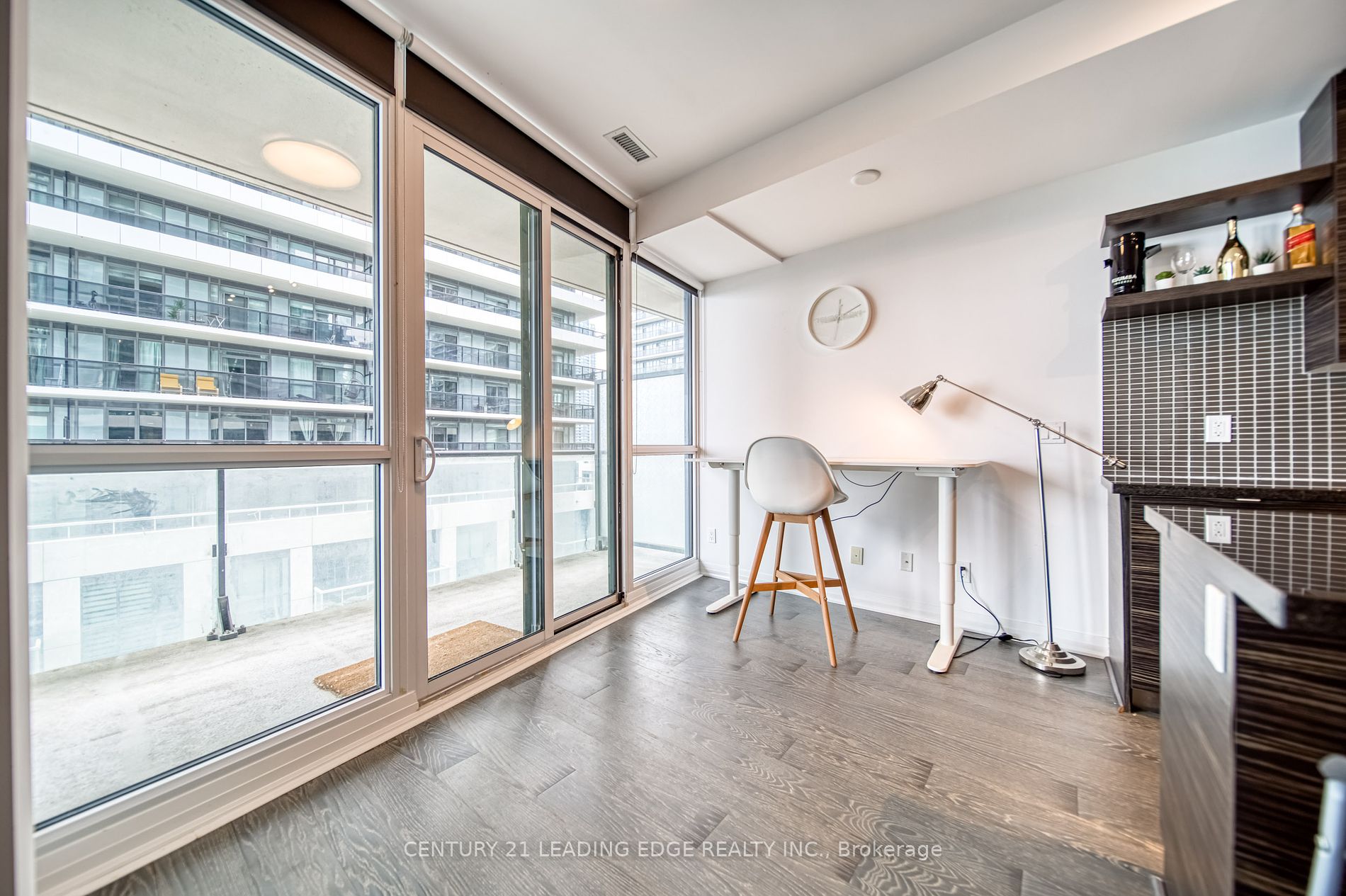 59 Annie Craig Dr, #707
