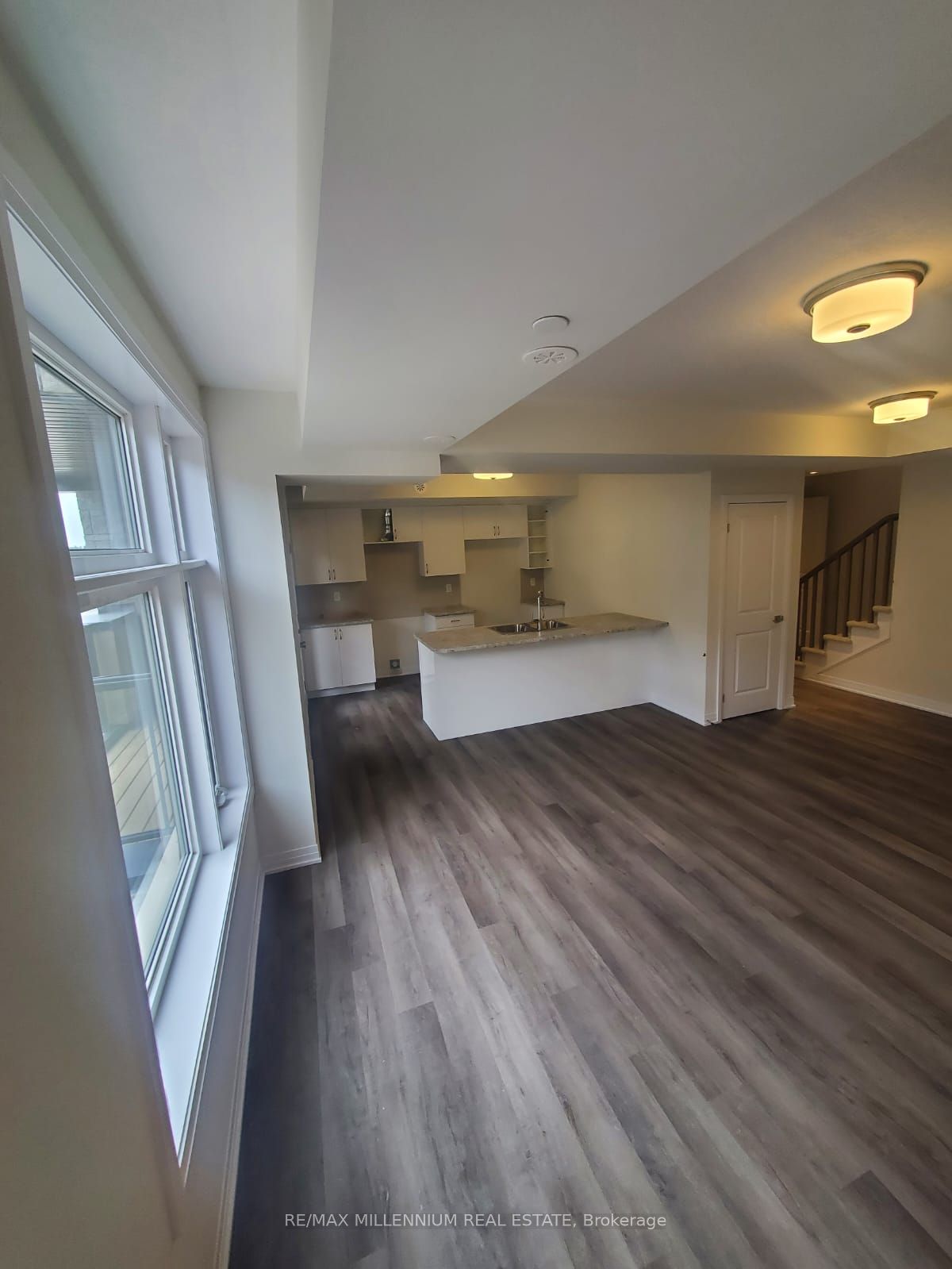 45 Fieldridge Crescent #21