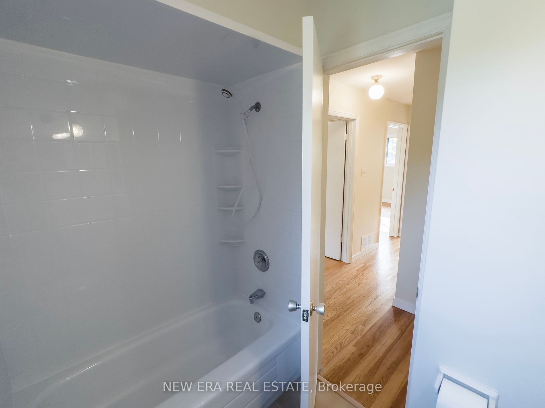 3150 Queen Frederica Dr, #11