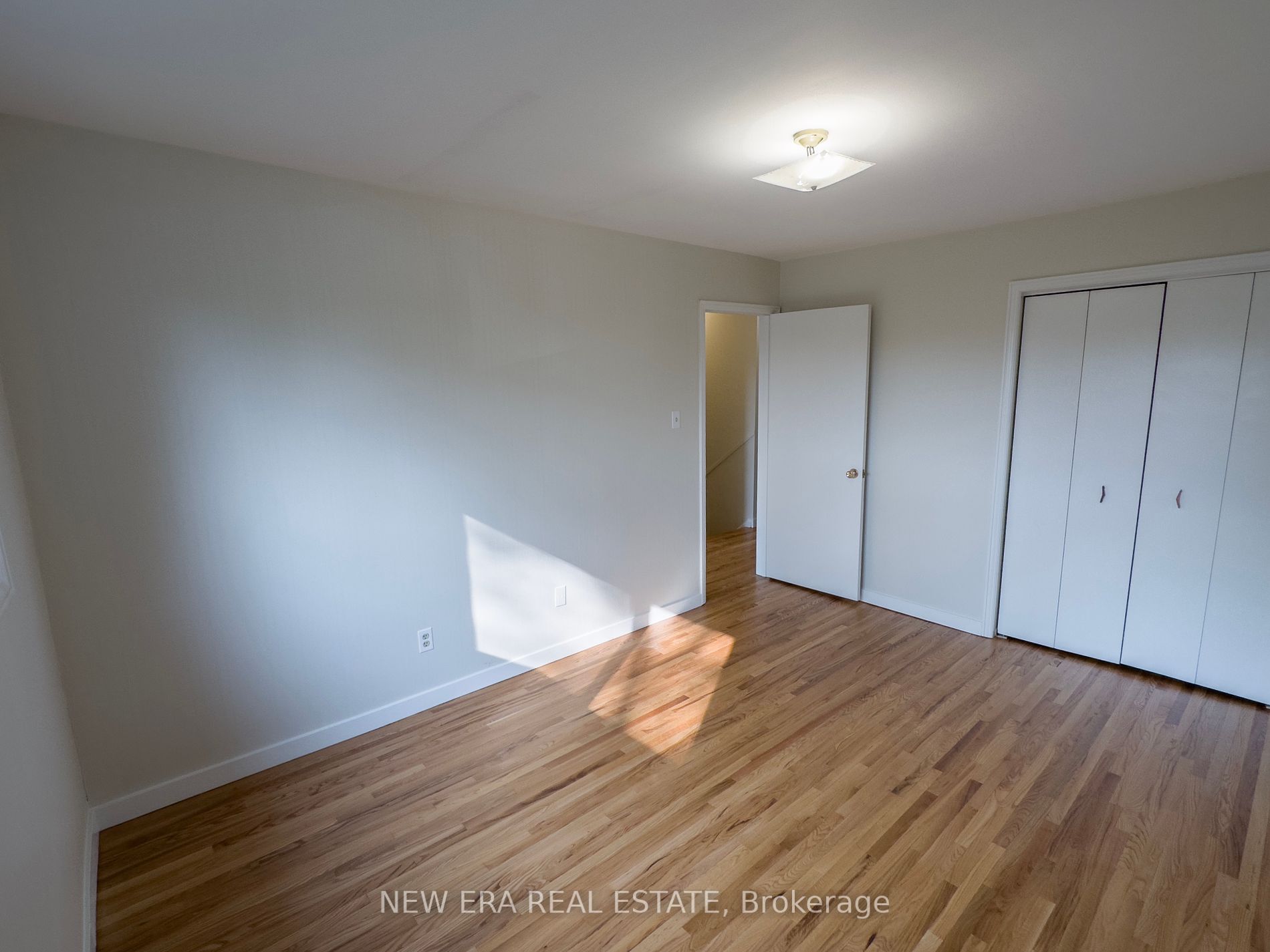 3150 Queen Frederica Dr, #11