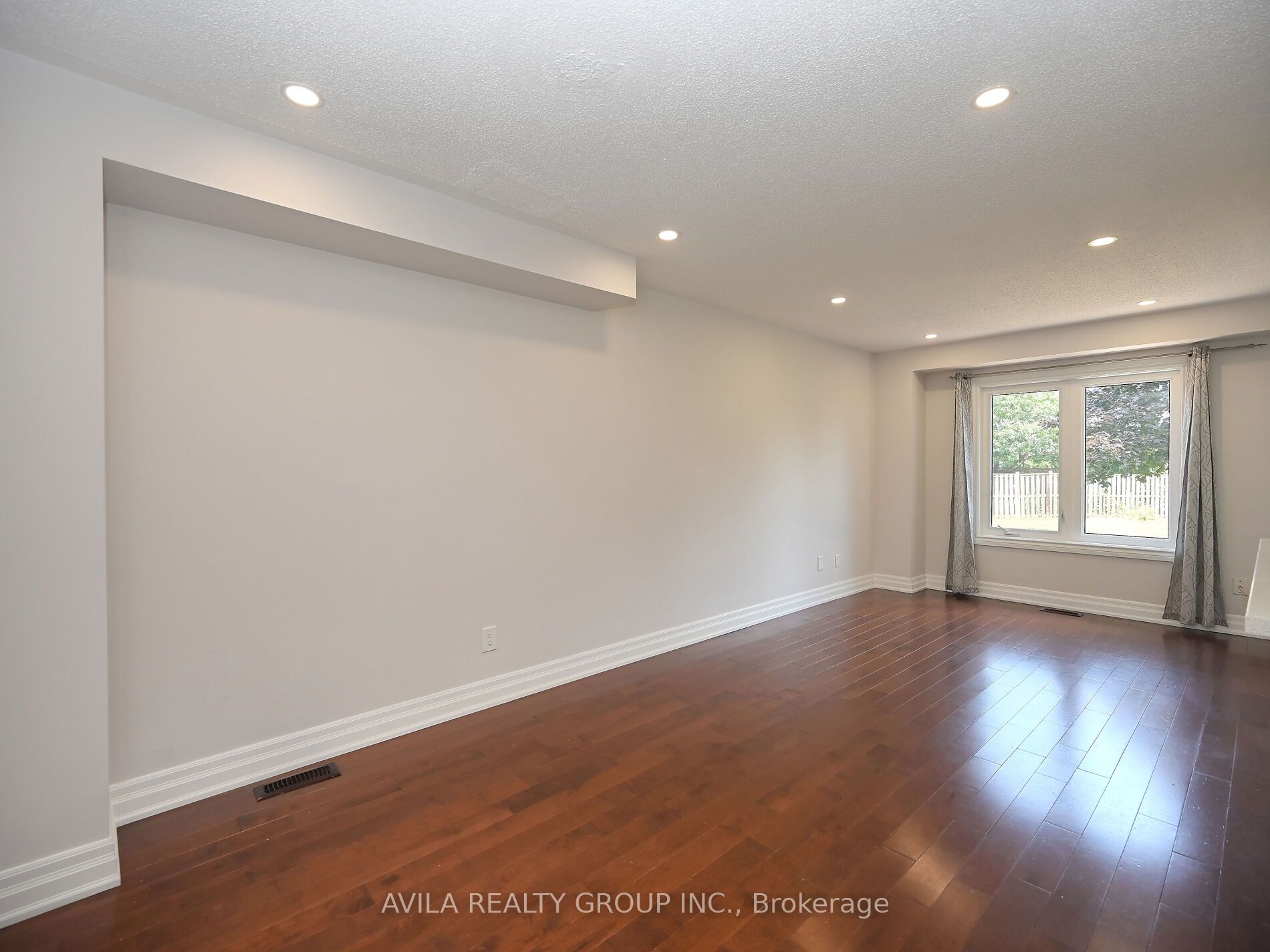 1484 Torrington Drive, #79