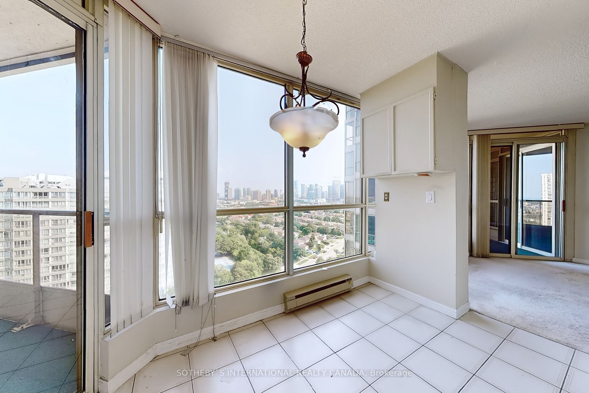 55 Kingsbridge Garden Circle, #1707
