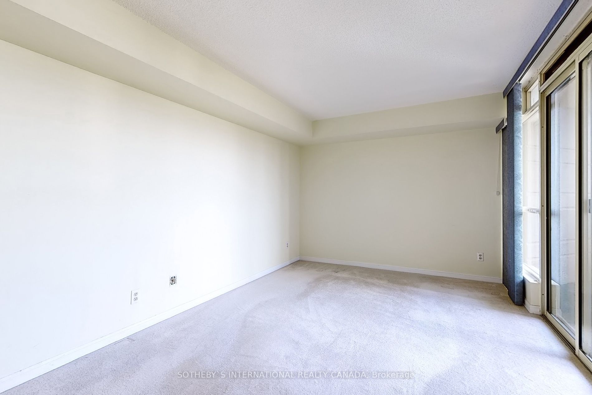55 Kingsbridge Garden Circle, #1707